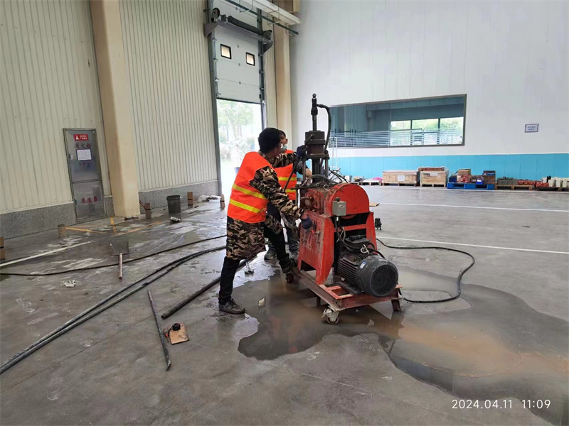 共青城厂房地面下沉塌陷注浆加固施工